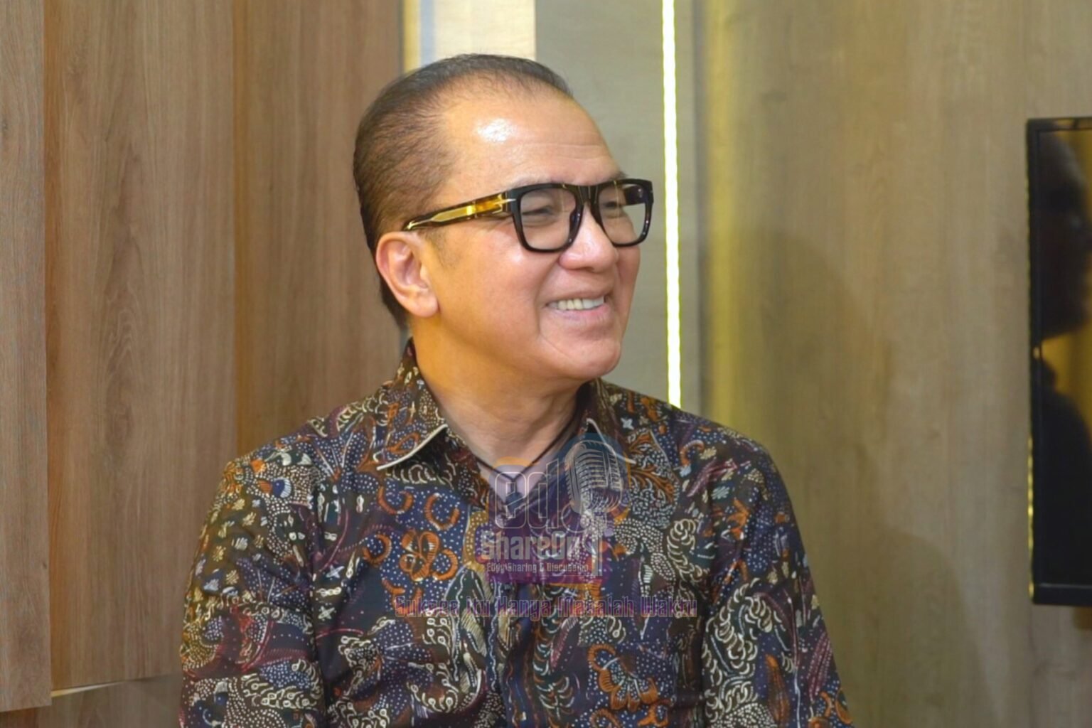 Tantowi Yahya saat di podcast EdShareOn. (Foto: EdShareOn.com)