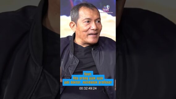 Saut: Ada orang ujuk-ujuk jadi doktor, mendadak professor