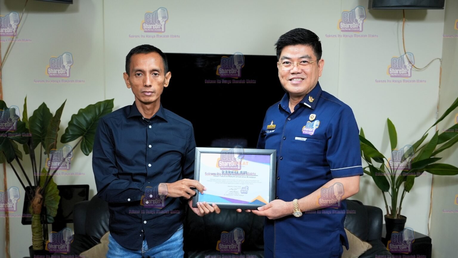 Al Araf saat di Podcast EdShareOn. (Foto: EdShareOn.com)