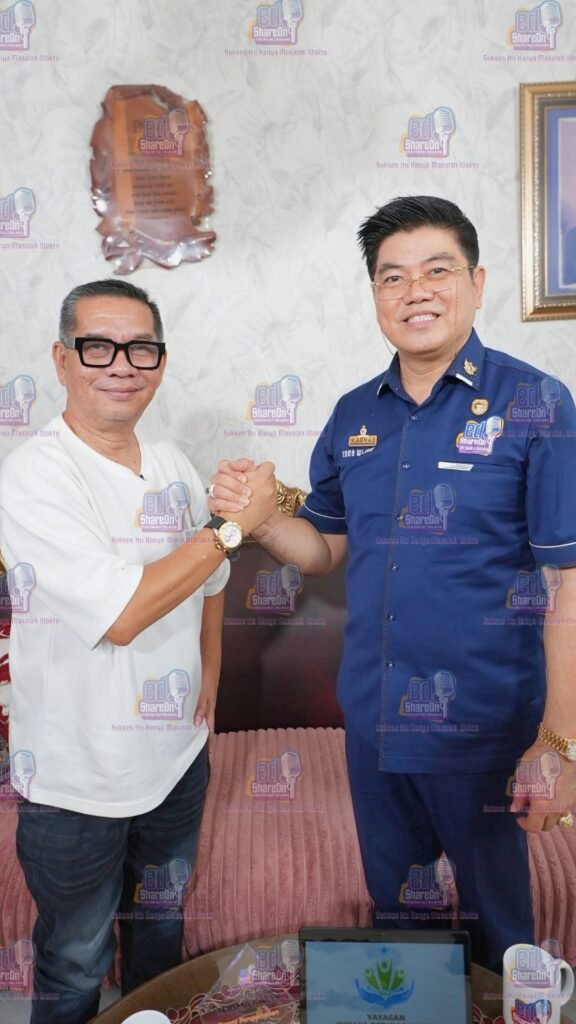 Bung Ropan saat di podcast EdShareOn. (Foto: EdShareOn.com)