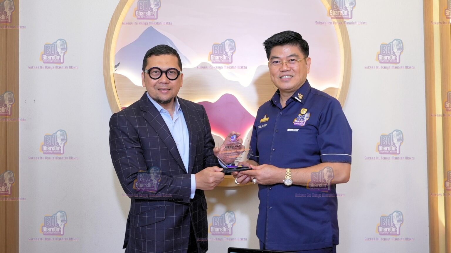 Ahmad Doli saat di podcast EdShareOn. (Foto: EdShareOn.com)