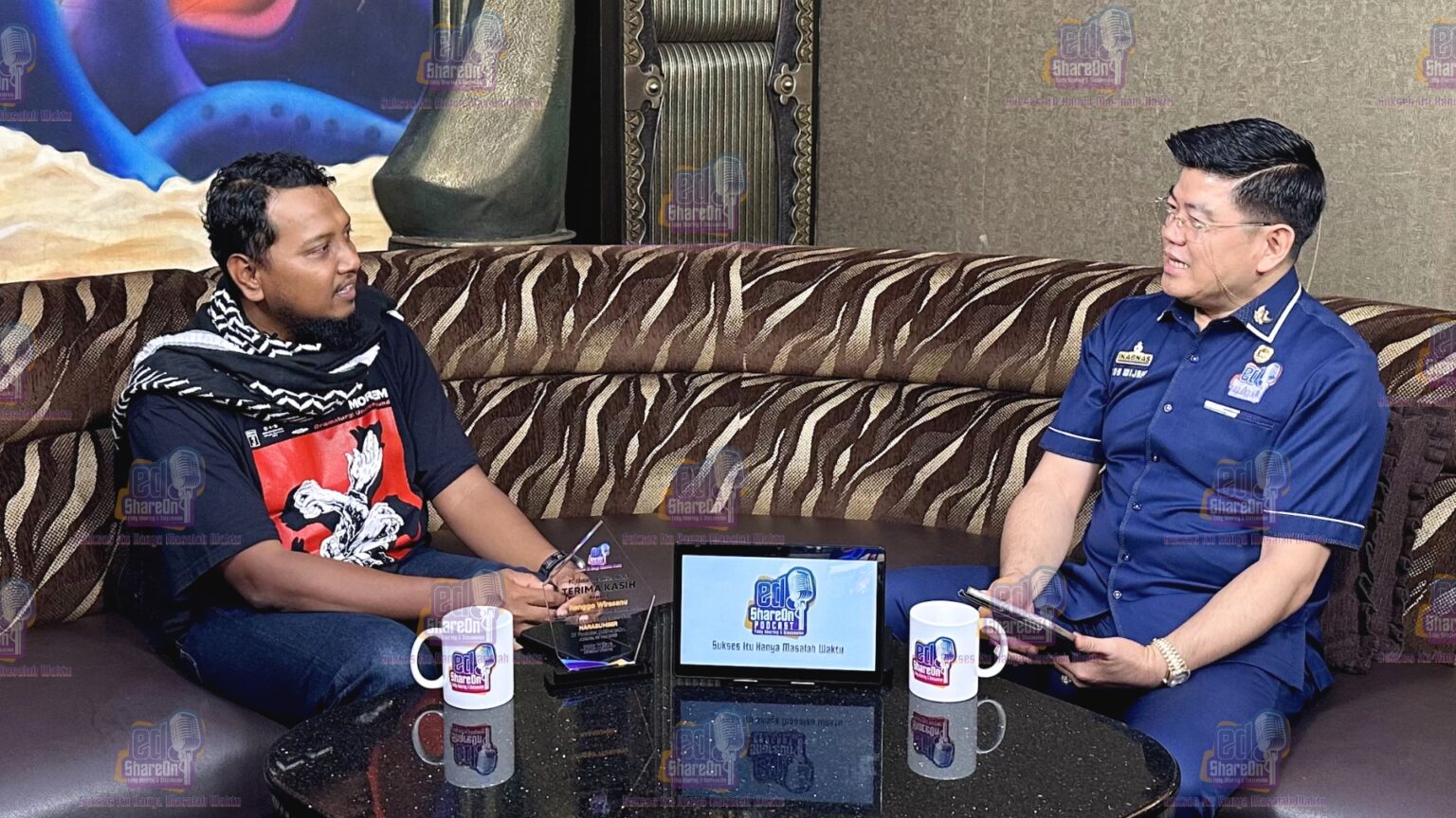 Ronggo Wirasanu saat di podcast EdShareOn. (Foto: EdShareOn.com)
